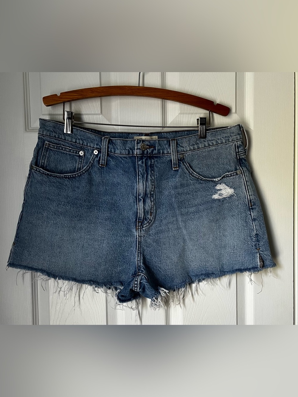 Madewell Relaxed Denim Distressed Cutoff Shorts